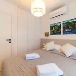 Luxury Sun Garden By Belmont Realty Апартаменти *