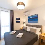 Апартаменти Luxury Sun Garden By Belmont Realty *
