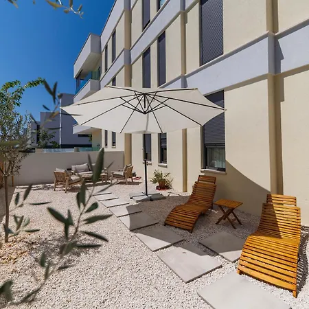 Luxury Sun Garden By Belmont Realty Апартаменти Задар