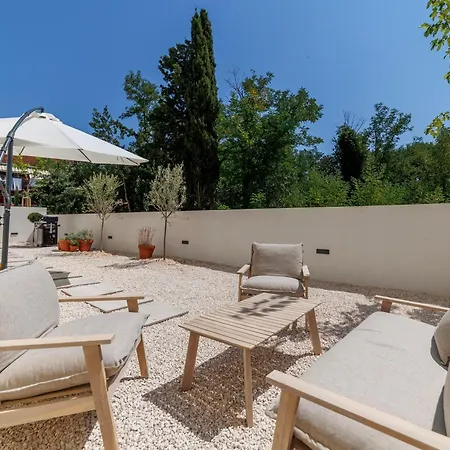 Luxury Sun Garden By Belmont Realty * Ζαντάρ