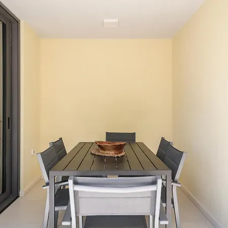 Апартаменти Luxury Sun Garden By Belmont Realty *